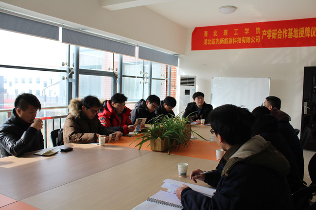 热烈接待韩国ECOBRIGHT公司彭总，，，常务理事李总一行到我公司旅行交流